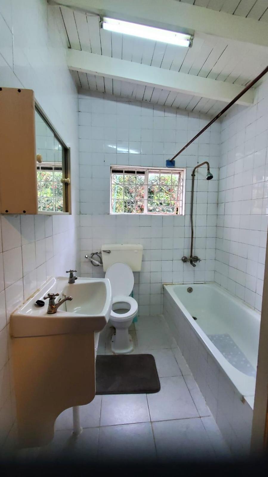 Mad Vervet Nairobi Backpackers Hostel Экстерьер фото